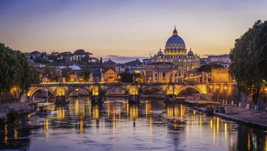 Stripper jobs in Italy